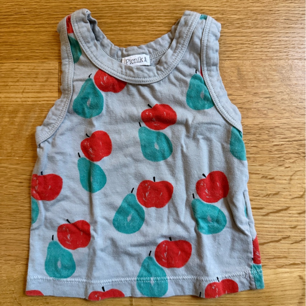 Picnik - Kids Fruit Print Tank Top - 🍎 Gray with Red and Green